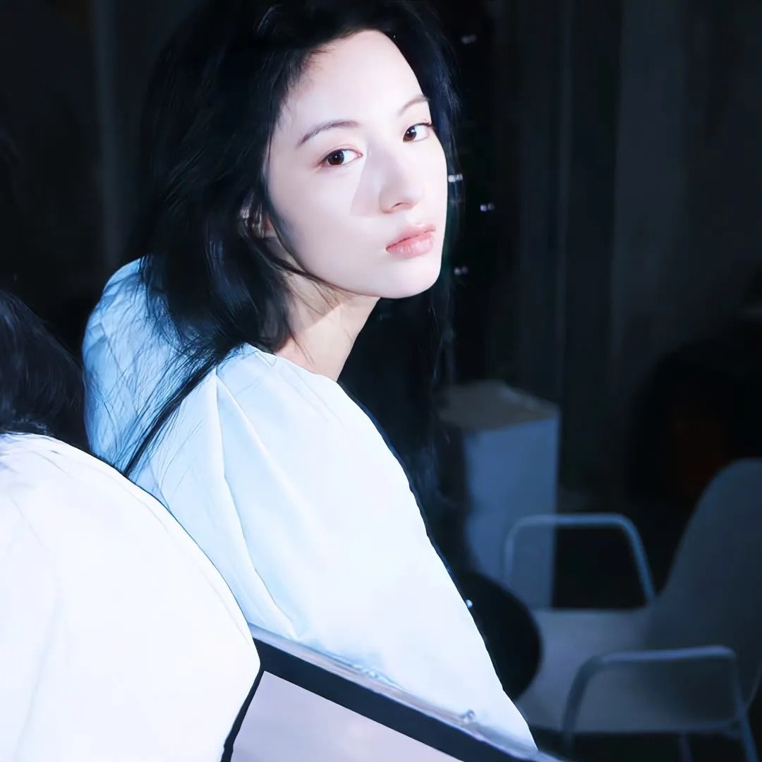 秘密战队五连者:炸弹旋风